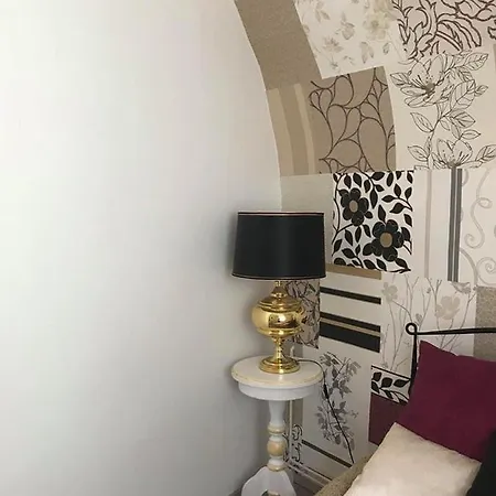 Apartment New ! Fairytale In Old Town Center , Lovely Atrium *